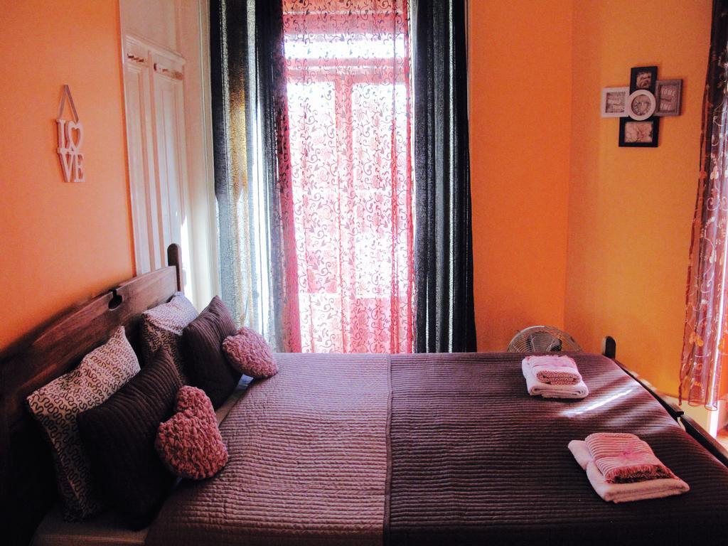 Istanbul Hostel Lisbon Room photo